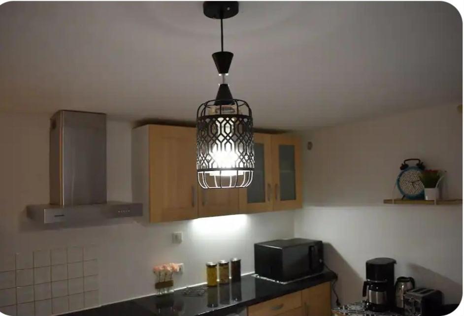 Joli Apartment Proche Du Centre-Ville ปัวติเยร์ ภายนอก รูปภาพ