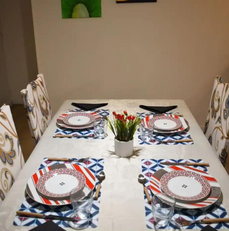 Joli Apartment Proche Du Centre-Ville ปัวติเยร์ ภายนอก รูปภาพ